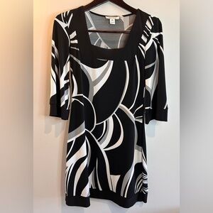 WHBM Geometric Shift Knee Length Dress Small Black White XS